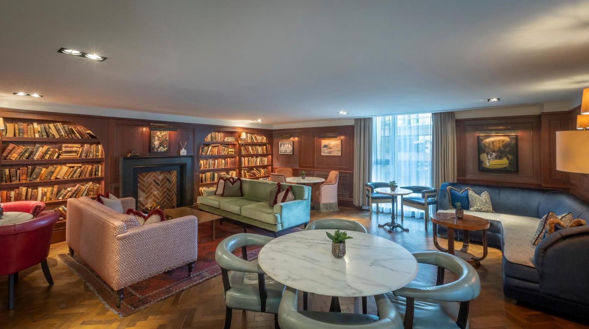 Clayton Hotel Cambridge Bagian luar foto